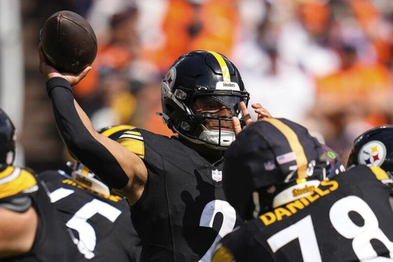 Le QB Justin Fields reste simple, tout comme les Steelers invaincus