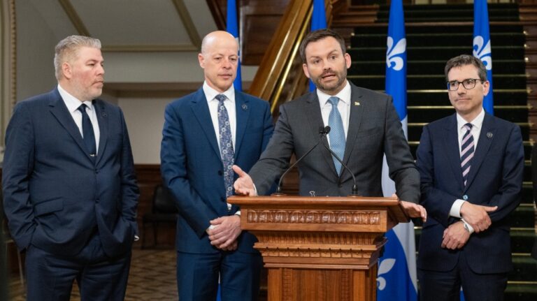 Le chef du PQ préférerait une candidate à la tête de l'ancien siège de « superministre » à Terrebonne