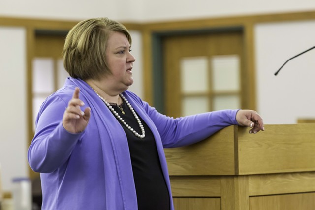 Diane Wheeler en 2016 - PHOTO DE PISCINE PAR GREGORY J. LAMOUREUX/COUNTY COURIER