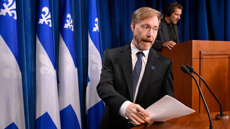 Le député québécois Youri Chassin quitte le navire de la CAQ