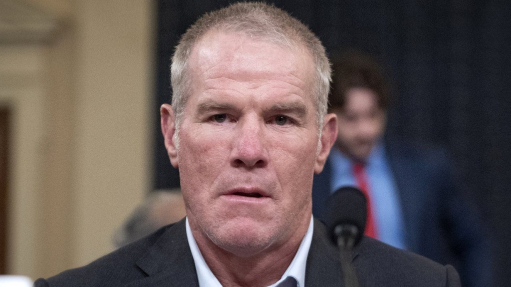 Le diagnostic de Parkinson de Brett Favre est survenu après qu'il ait eu du mal à utiliser son bras droit