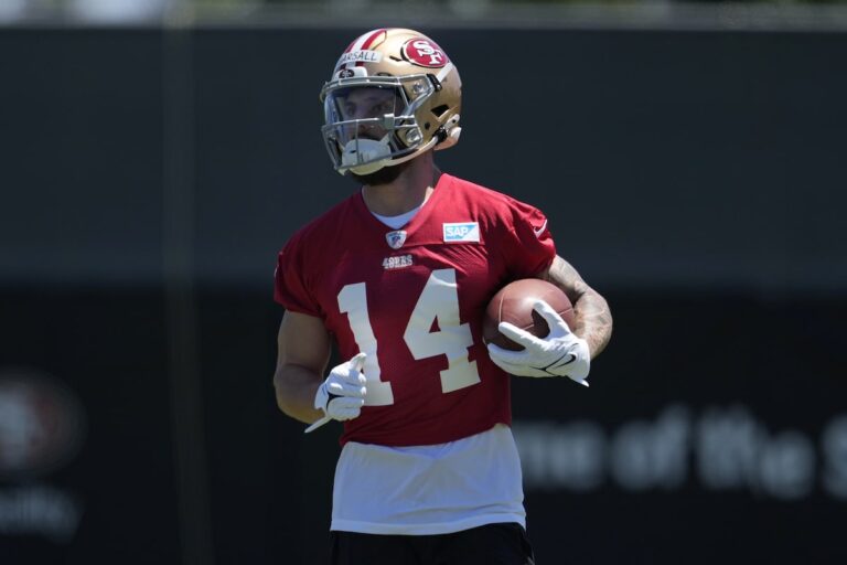 Le joueur des 49ers de San Francisco Ricky Pearsall est stable après une fusillade lors d'une tentative de vol, selon la police