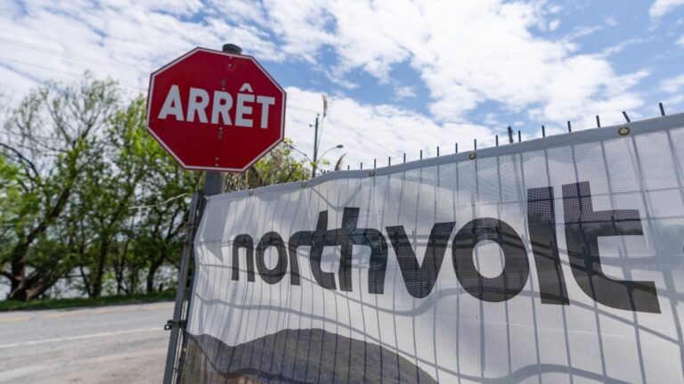 Le premier ministre du Québec critiqué pour l'usine de batteries Northvolt de 7 milliards de dollars