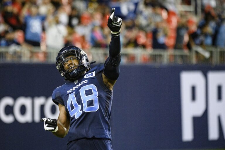 Le vétéran secondeur Wynton McManis revient à la défense des Argos pour affronter les Ticats