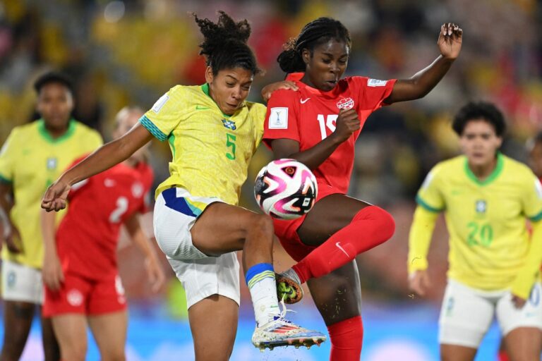 L'équipe canadienne féminine battue par le Brésil chute à la troisième place du groupe B de la Coupe du Monde U-20 de la FIFA