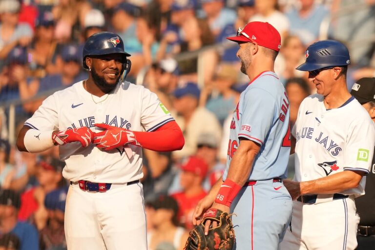 Les Blue Jays battent les Cardinals 7-2 et Guerrero enregistre son 500e point produit en carrière