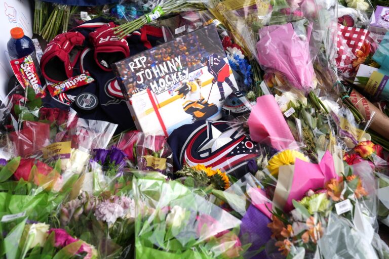 Les coéquipiers de Johnny Gaudreau des Blue Jackets rendent hommage à un joueur « unique en son genre »