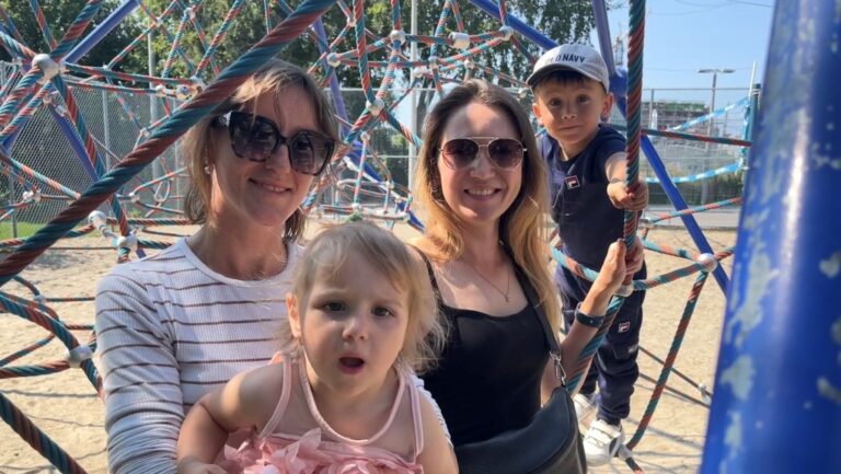 From left to right, Maria Novikova and Alina Kractsova are two young mothers from Ukraine who have been unable to find a daycare centre with space for their children (Judy Trinh, CTV News)