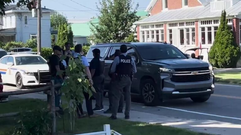 Les résidents choqués après l'arrestation d'un partisan présumé de l'EI à Ormstown, au Québec.