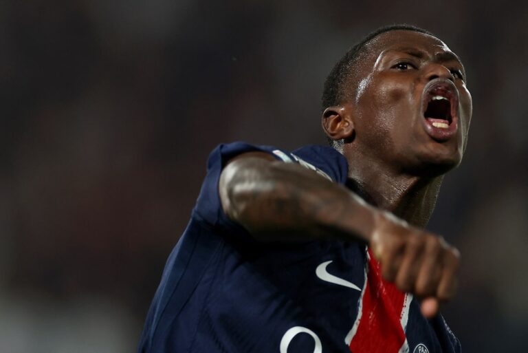 Manchester City et l'Inter Milan font match nul 0-0 en Ligue des champions, le PSG marque en fin de match pour battre Gérone