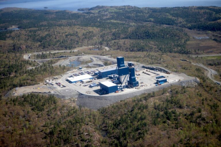 Nickel Rim South en route vers les soins et la maintenance