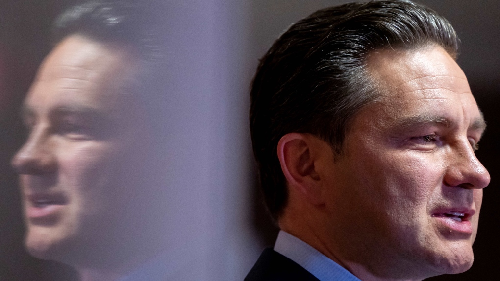 Près de la moitié des Canadiens souhaitent des élections fédérales après la fin de l'accord entre le NPD et les libéraux, selon un sondage