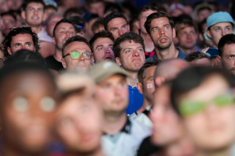 Près de la moitié des supportrices en Angleterre et au Pays de Galles subissent des abus sexistes lors des matchs de football, selon une étude