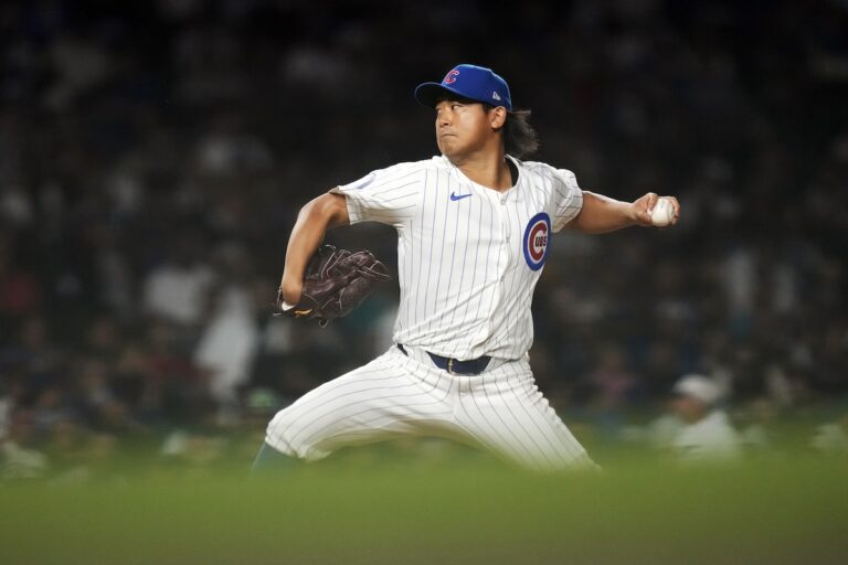 Shota Imanaga et ses releveurs s'associent pour un match sans coup sûr et permettent aux Cubs de vaincre les Pirates 12-0