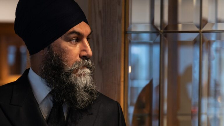 Singh affirme que le NPD élabore un plan climatique, mais ne dit pas s'il inclura une taxe carbone à la consommation