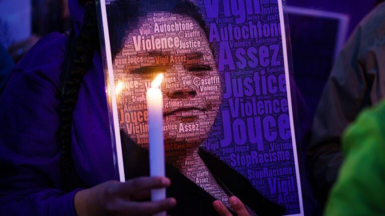 Un rassemblement à Montréal rend hommage à Joyce Echaquan à l'occasion du 4e anniversaire de sa mort