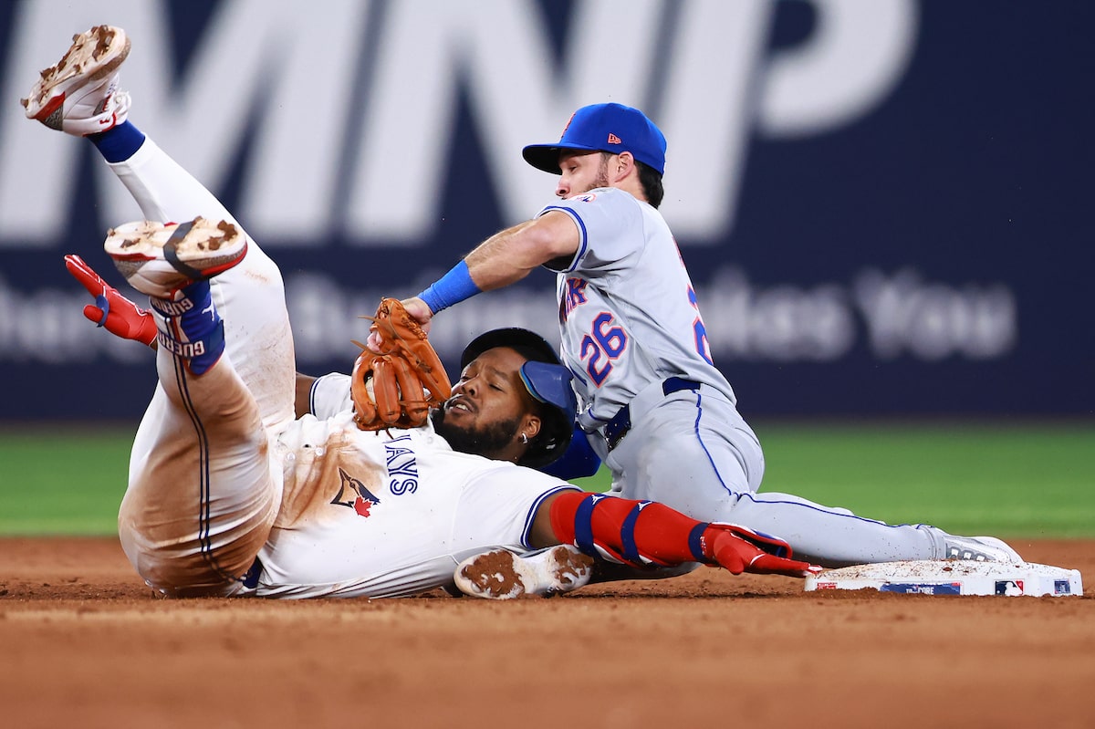 Une troisième manche de quatre points permet aux Blue Jays de l'emporter 6-2 contre les Mets