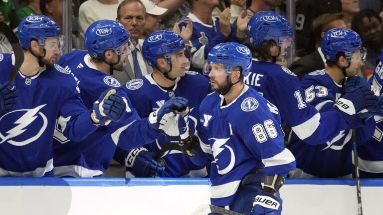 Tampa Bay Lightning Nikita Kucherov (86) celebrates with the bench after his goal against the Florida Panthers on Oct. 2, 2024. (Chris O'Meara/AP Photo)