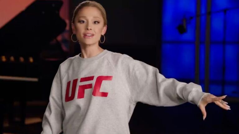 Ariana Grande performed one of her greatest hits on the latest episode of 'Saturday Night Live' on October 12. (From NBC via CNN Newsource)
