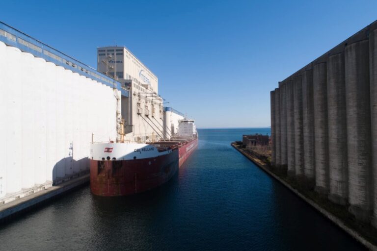 Augmentation des expéditions de céréales, de potasse et de marchandises diverses au port de Thunder Bay