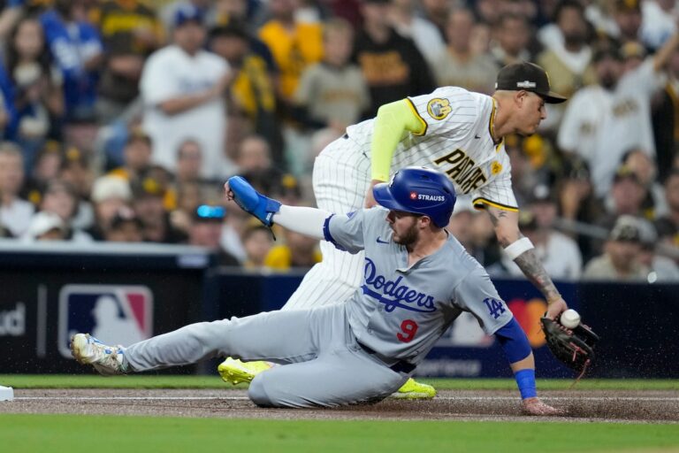 Betts et Ohtani aident les Dodgers à rester en vie en NLDS avec une victoire 8-0 contre les Padres