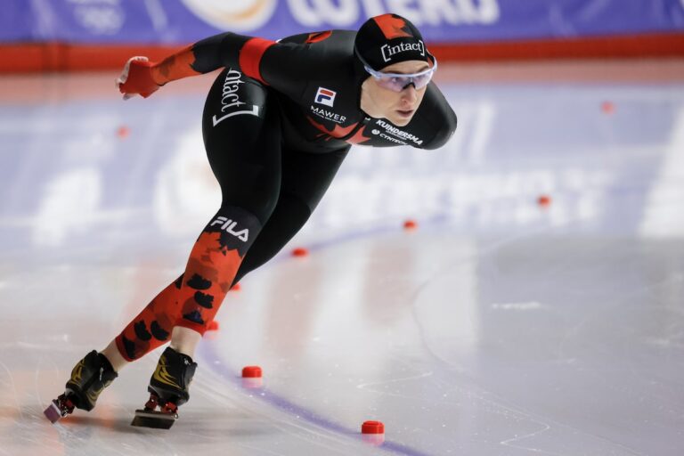 Blondin et Fish remportent d'autres titres aux Championnats canadiens de patinage de vitesse sur longue piste