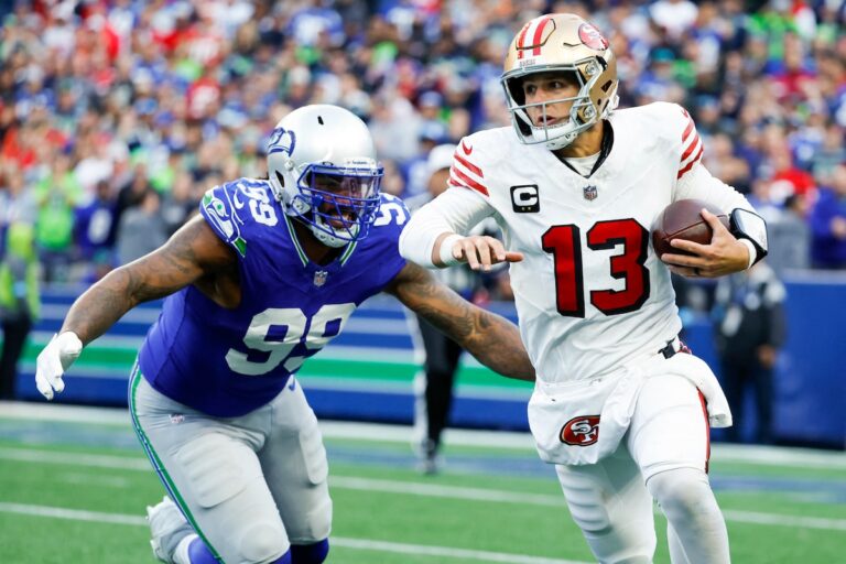 Brock Purdy lance 3 touchés et les 49ers battent les Seahawks 36-24 pour se hisser au sommet de la division