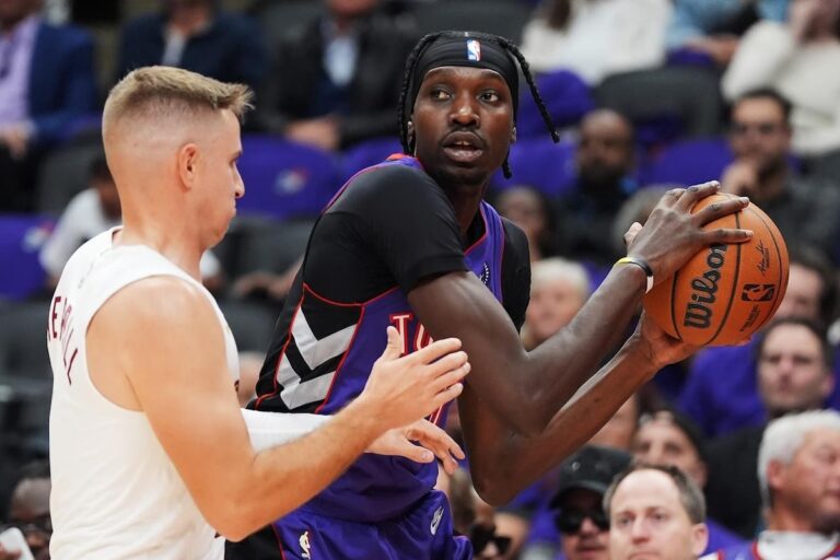 Chris Boucher de Montréal obtient plus de temps de jeu pour les Raptors après une saison sur le banc