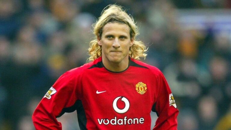 Former Manchester United and Atlético Madrid striker Diego Forlán is set to make his professional tennis debut in November. (Michael Regan / Action Images / Reuters via CNN Newsource)