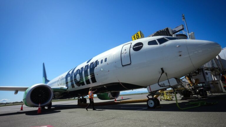 Flair Airlines met fin à ses liaisons avec Saskatoon en novembre
