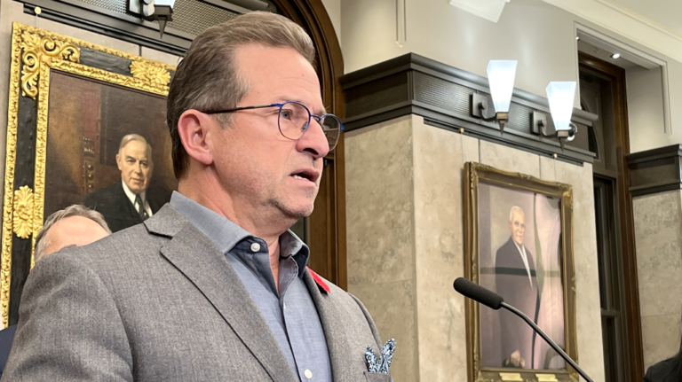 « Je suis prêt pour des élections » : le Bloc entame des pourparlers pour renverser le gouvernement Trudeau à l'expiration de l'ultimatum