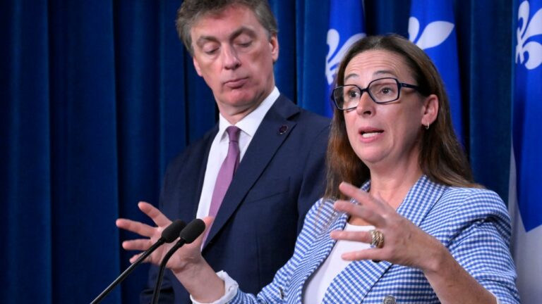 La division grandit dans les rangs libéraux québécois sur les écoles religieuses