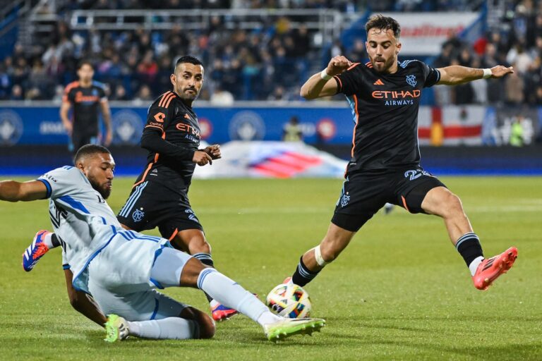 Le CF Montréal décroche sa place pour les séries éliminatoires de la MLS avec une victoire 2-0 contre le New York City FC