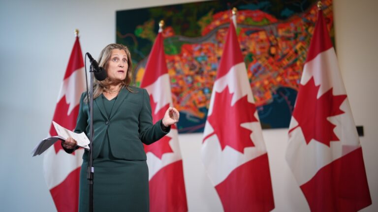Le Canada imposera une surtaxe de 25 pour cent sur certains produits en acier et en aluminium fabriqués en Chine