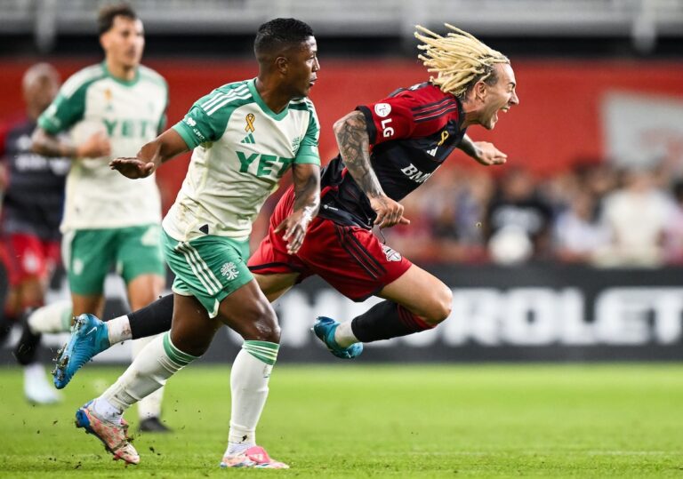 Le Toronto FC affronte l'Inter Miami, ayant besoin d'une victoire pour maintenir ses minces espoirs en séries éliminatoires