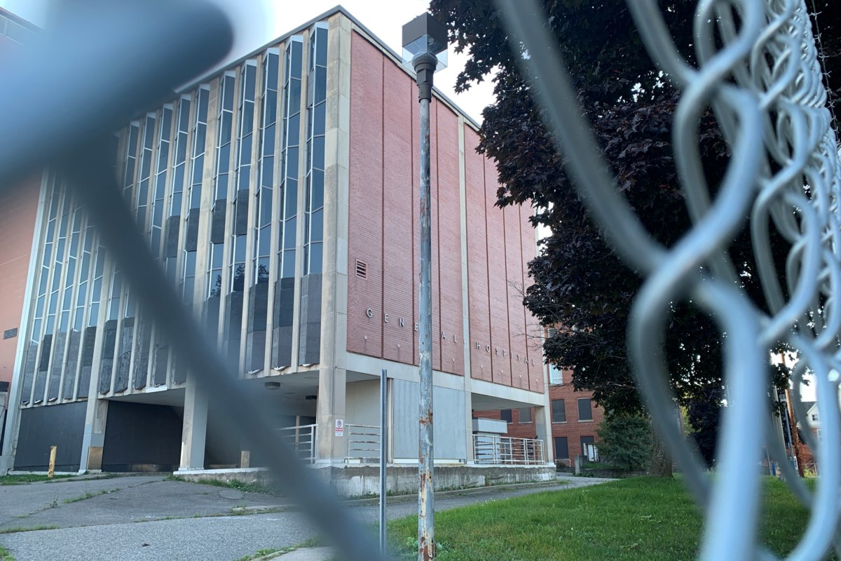 Le conseil municipal de Sault accepte de dépenser 4,75 millions de dollars pour acheter un hôpital abandonné