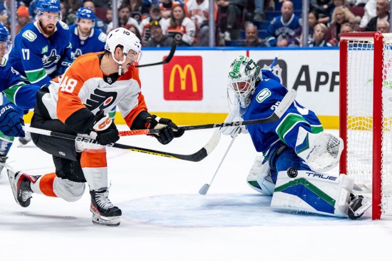 Le gardien Kevin Lankinen « vit au jour le jour » avec les Canucks de Vancouver