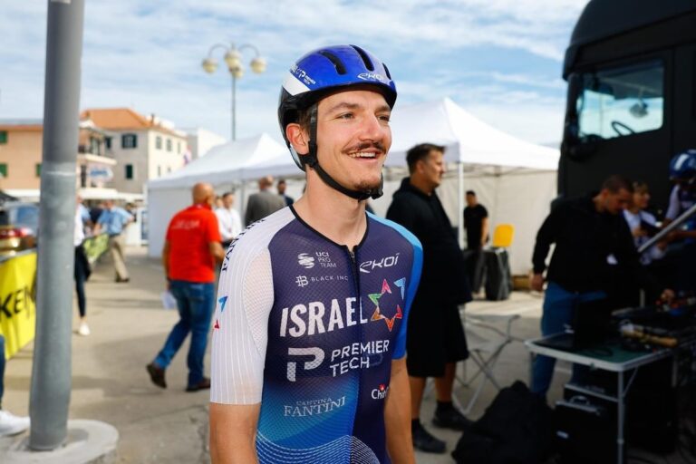 Le pilote canadien Pier-André Côté progresse et rejoint l'équipe professionnelle d'Israel-Premier Tech
