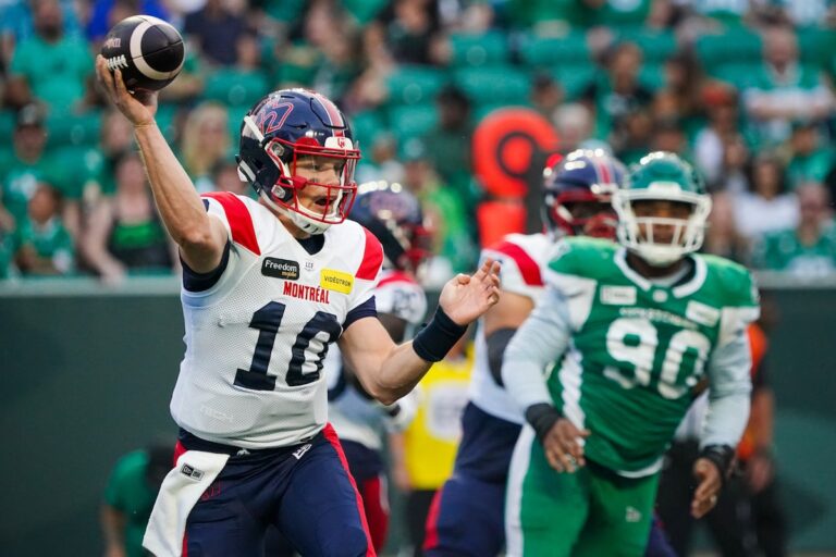 Le quart-arrière des Alouettes Davis Alexander sera titulaire contre les Rouge et Noir en l'absence de Cody Fajardo