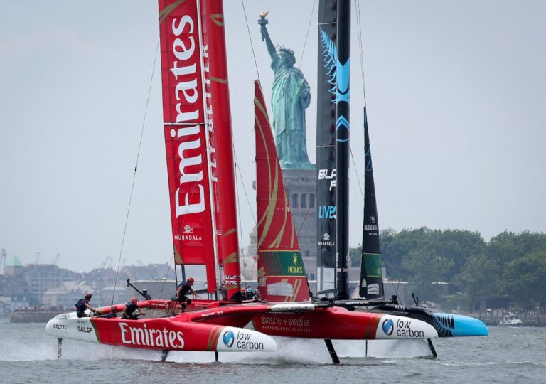Le skipper Giles Scott est le premier transfert de SailGP après la vente de l'équipe canadienne