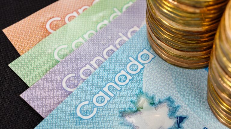 Le taux d'inflation au Canada tombe à 1,6 % en septembre, ce qui augmente les chances d'une réduction des taux de 50 points de base