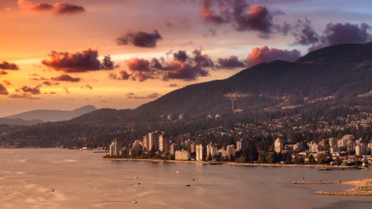 L'entreprise doit rembourser un dépôt de 1 million de dollars après avoir omis de terminer la maison de West Vancouver à temps, selon une décision du tribunal