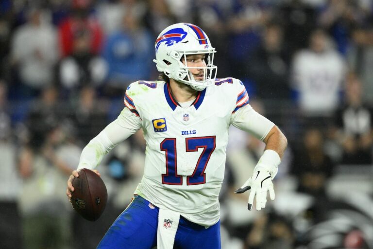Les Bills et les Jets s'affrontent lundi soir pour la première place de l'AFC Est, chacun étant en difficulté