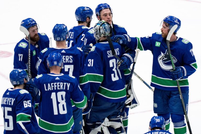 Les Canucks sont impatients de tirer parti de leur expérience en séries éliminatoires alors que la nouvelle saison commence
