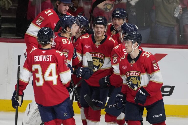 Les Panthers de la Floride annulent la cérémonie publique de championnat, invoquant des inquiétudes concernant l'ouragan Milton