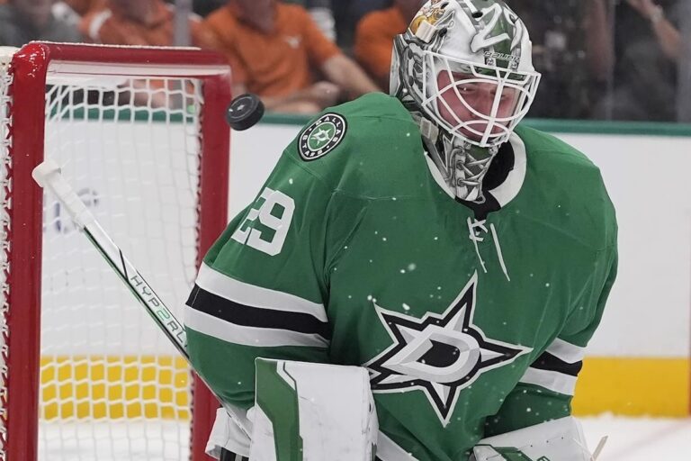 Les Stars de Dallas recrutent le gardien Jake Oettinger pour une prolongation de 8 ans et 66 millions de dollars