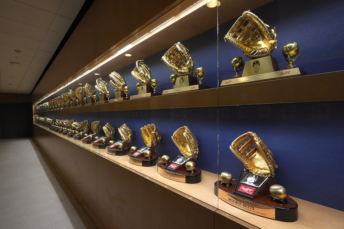 Les Yankees et les Dodgers se rencontrent dans les World Series pour la 12e fois lors d'un match entre Broadway et Hollywood