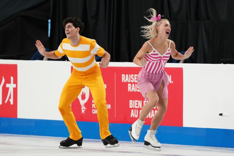Les stars canadiennes de la danse sur glace Gilles et Poirier dans un groove à l'approche de la nouvelle saison