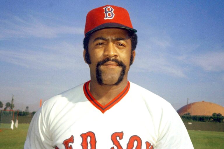 Luis Tiant, le charismatique Cubain qui a mené les Red Sox au bord du titre des World Series, est décédé à 83 ans