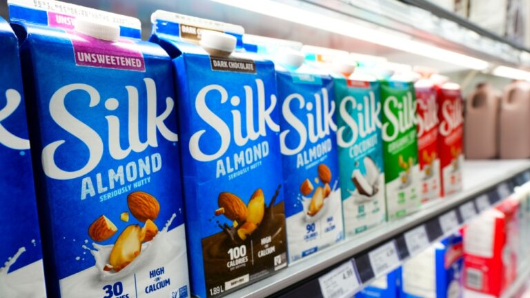 L'usine de lait végétal n'a pas suivi le protocole de prévention de la listeria : ACIA